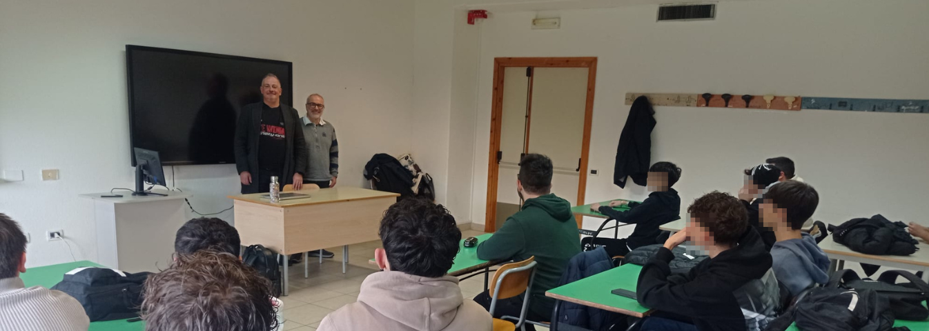 Il referente tecnico del progetto Alessandro Bordigoni e Andrea Assorgia di Net-Press durante il primo incontro del progetto