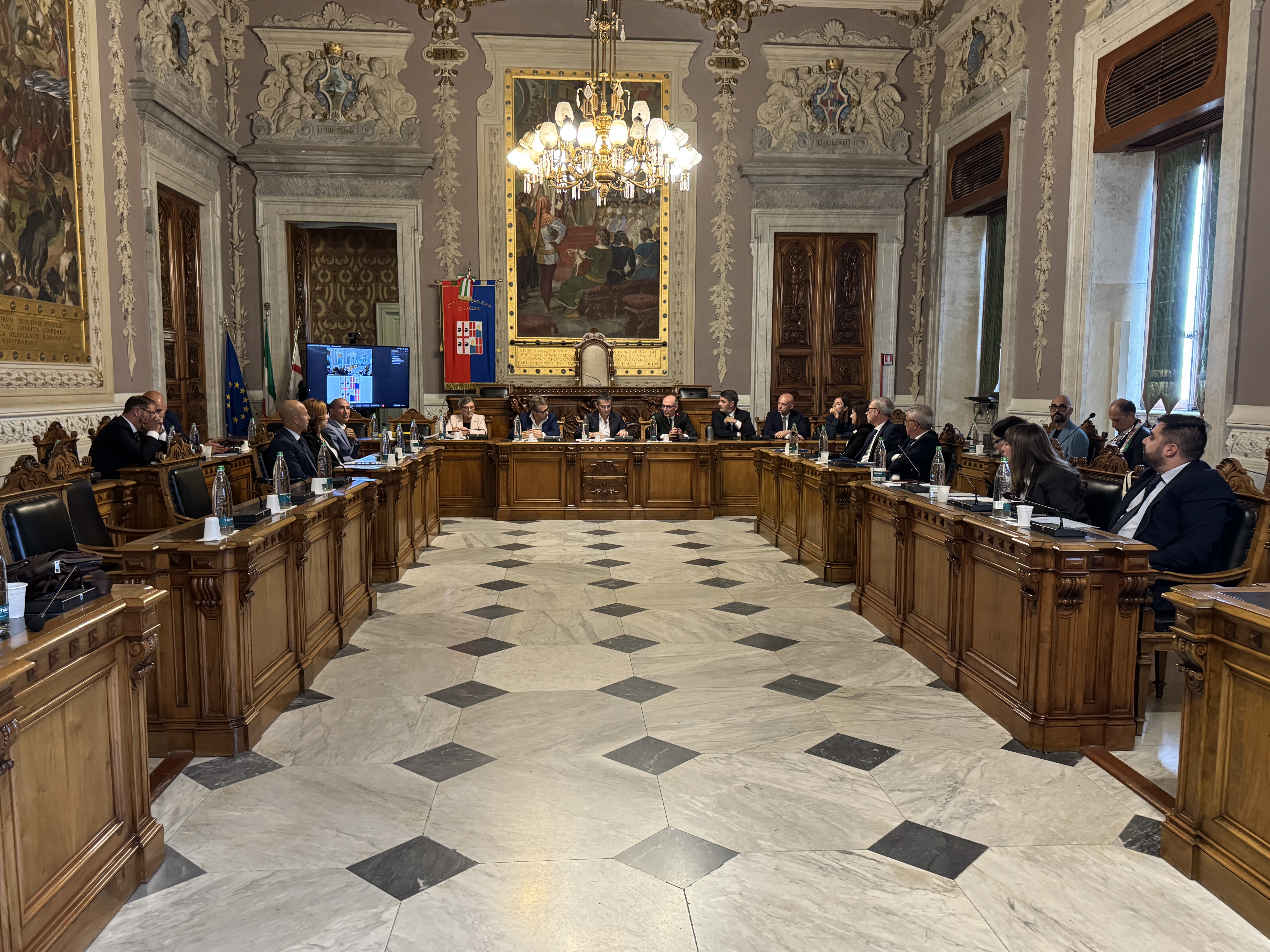 Un momento della seduta di insediamento a Palazzo Regio